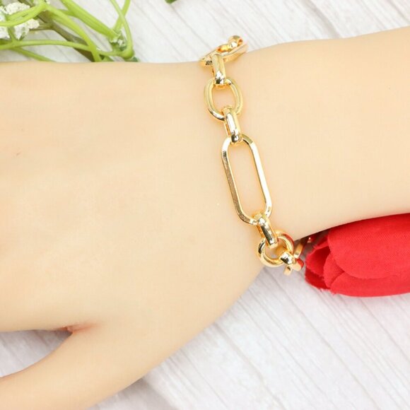 "Trendy Handmade Bracelet – A Thoughtful Gift for Girls & Women | UNVRC1638 - Picture 2 of 10